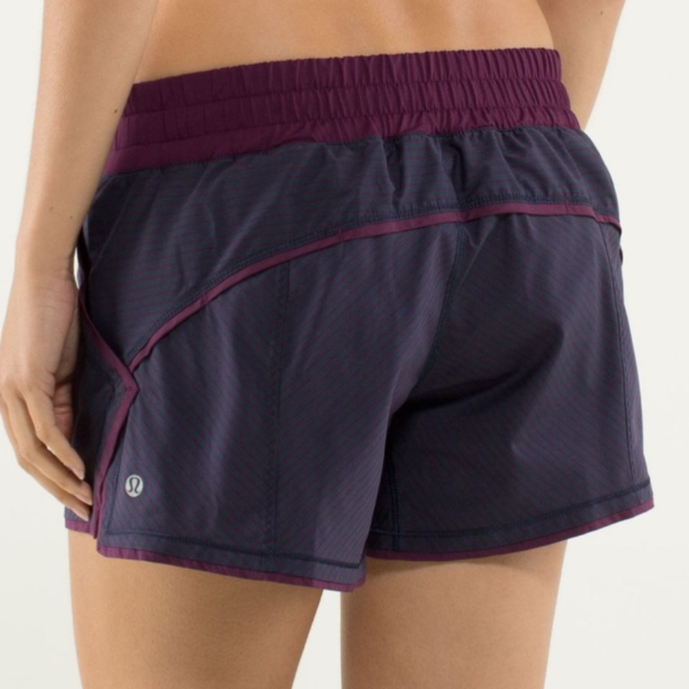 Size 6 Lululemon shake & break short